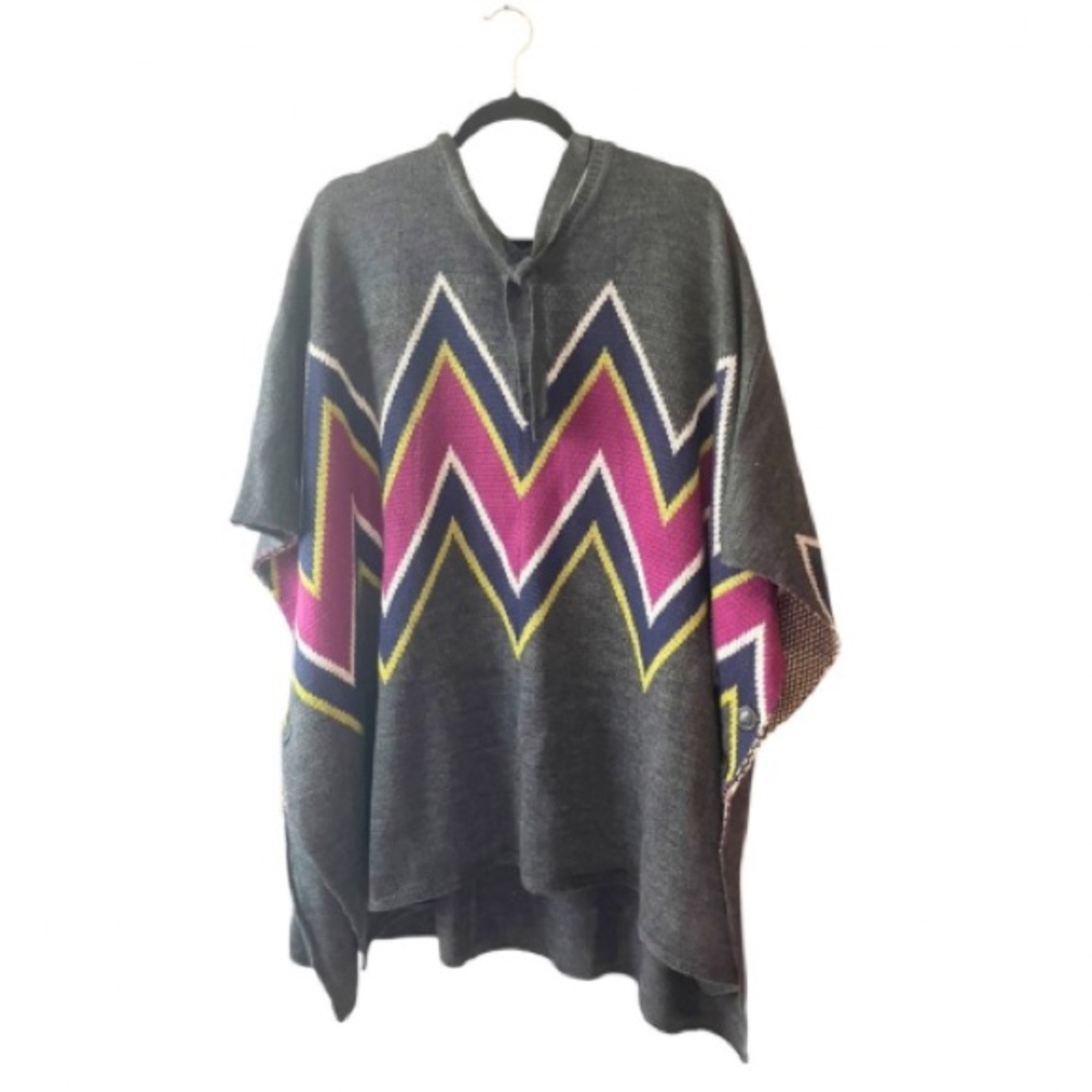 Masseys Southwestern‎ Sweater Poncho Medium